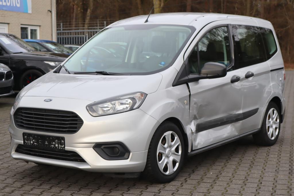 Ford Tourneo Courier 2021