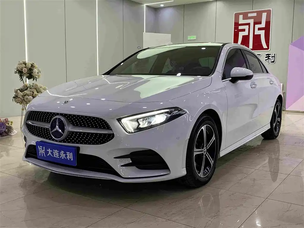 Mercedes-Benz A-Класс 2022