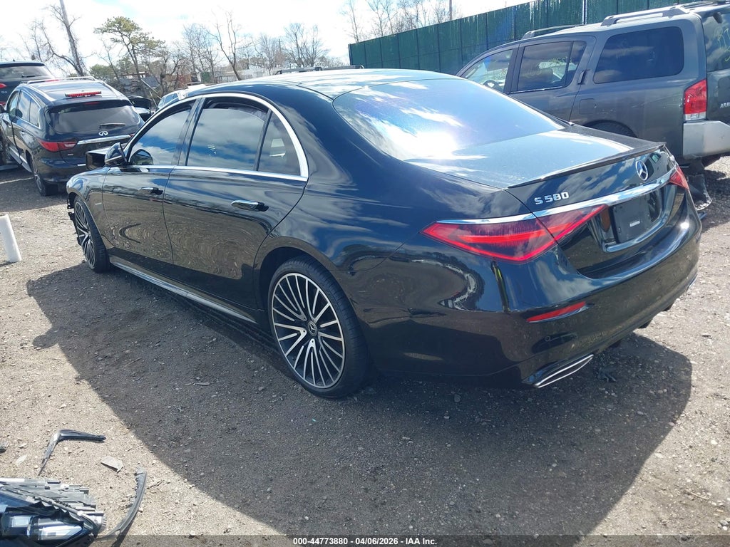 Mercedes-Benz S-Класс 2021