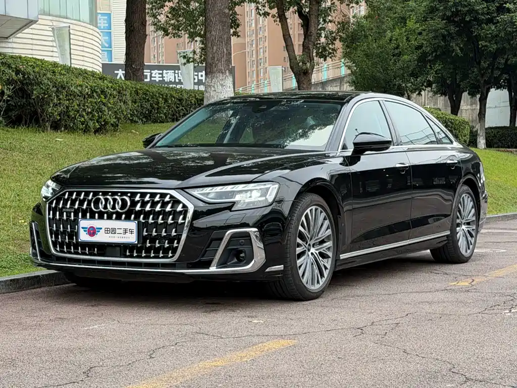 Audi A8 2024
