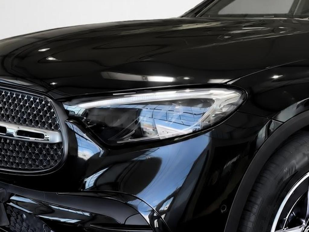 Mercedes-Benz GLC 300 2025