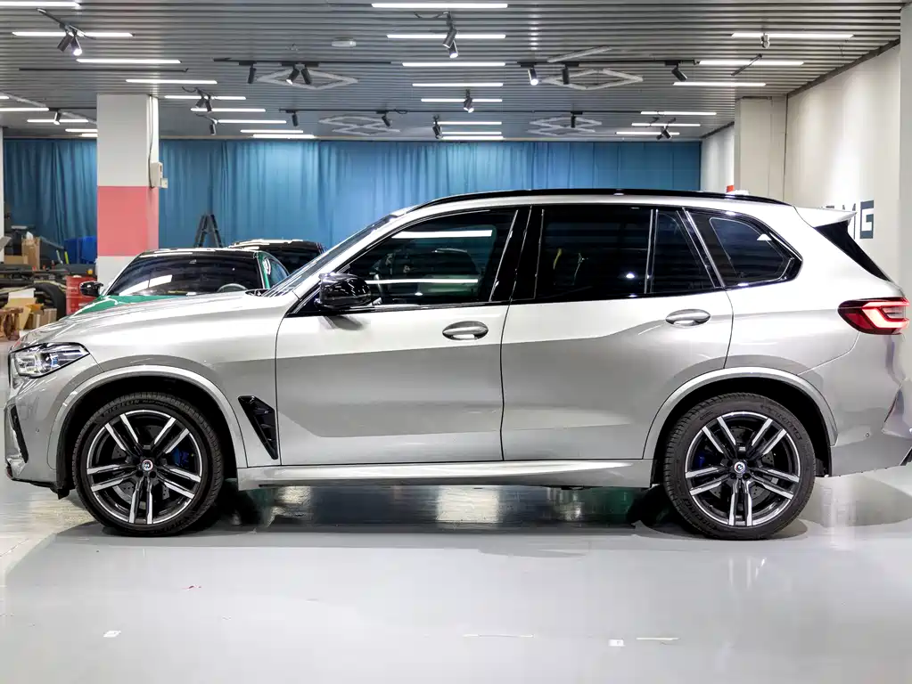 BMW X5 M 2023