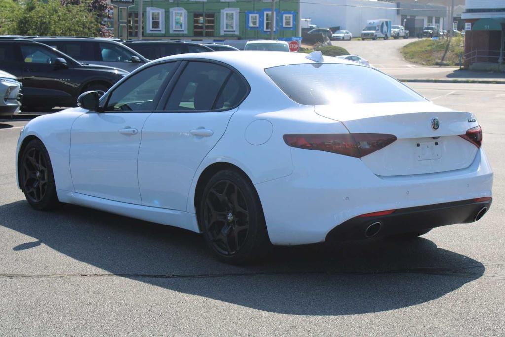 Alfa Romeo Giulia 2021