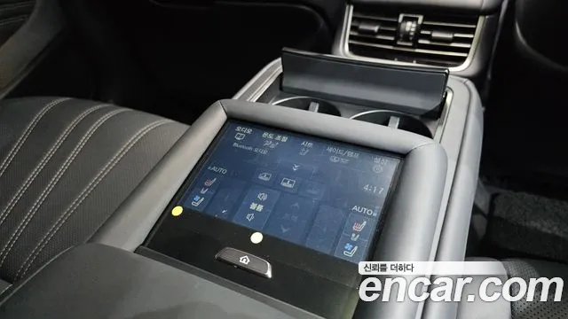Lexus LS 2022