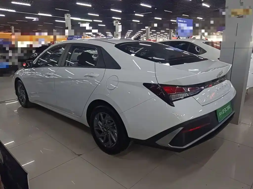 Hyundai Elantra 2026