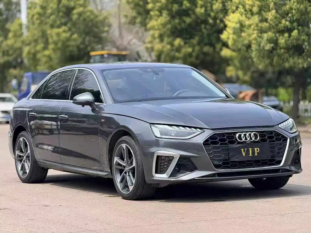 Audi A4 2021