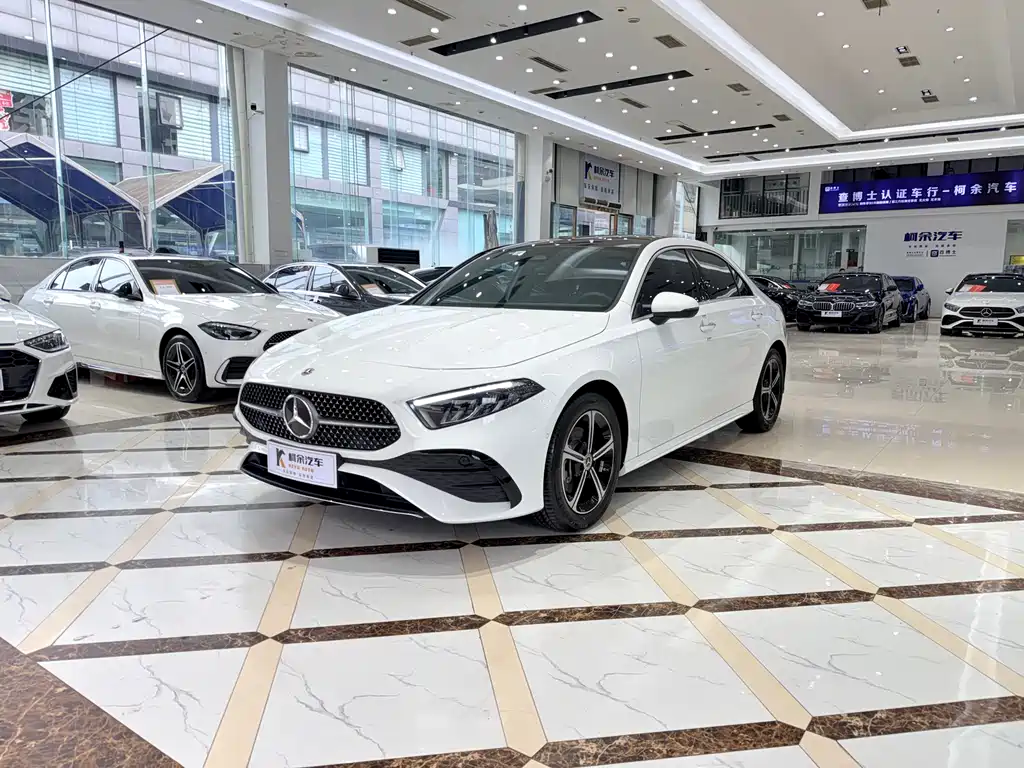 Mercedes-Benz A-Класс 2023