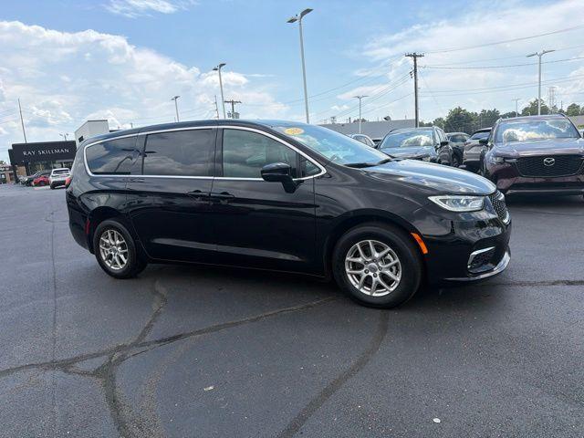 Chrysler Pacifica 2025