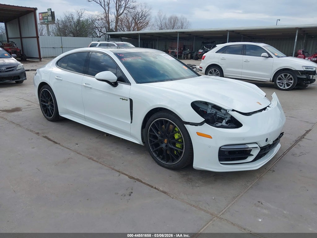 Porsche Panamera 2022