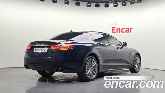 Maserati Quattroporte 2020
