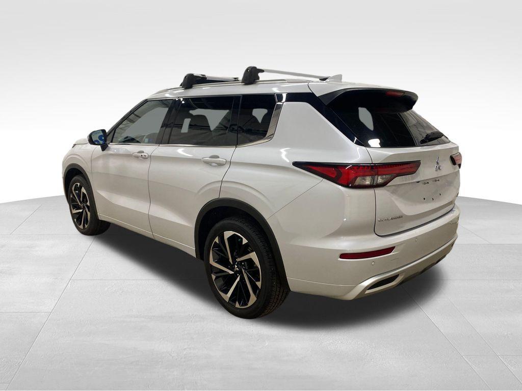 Mitsubishi Outlander 2022