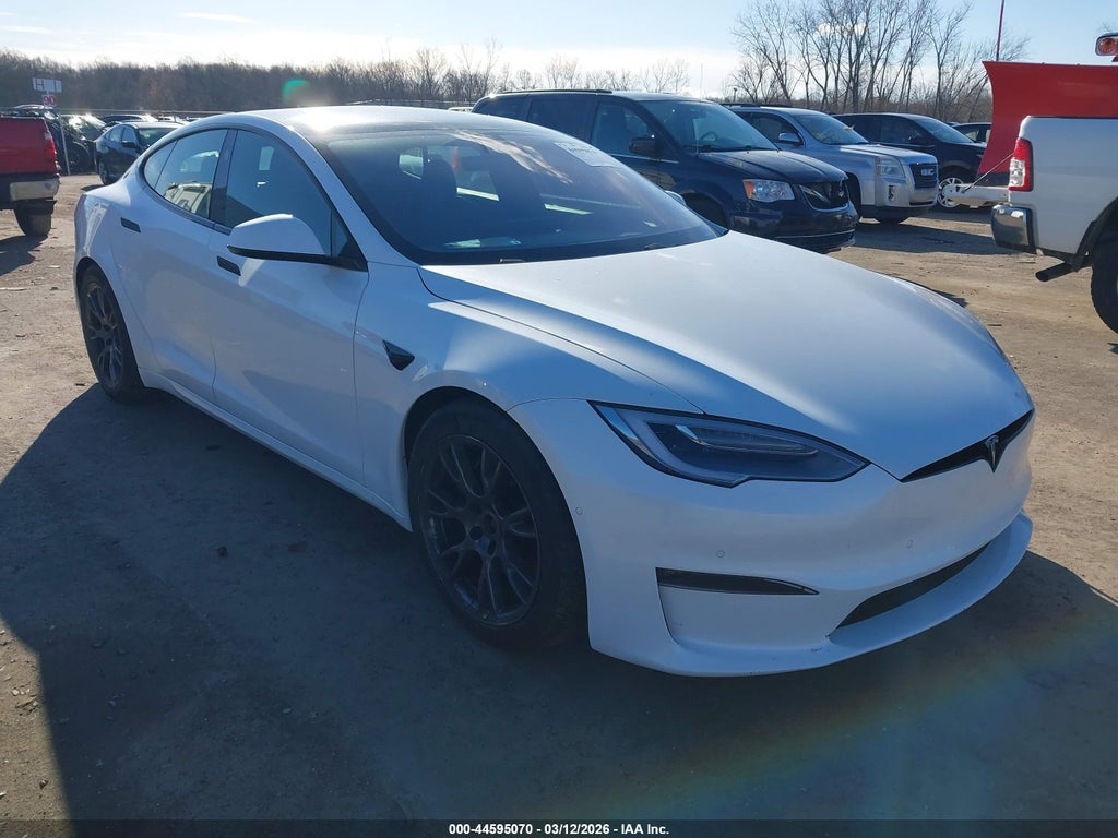 Tesla Model S 2021