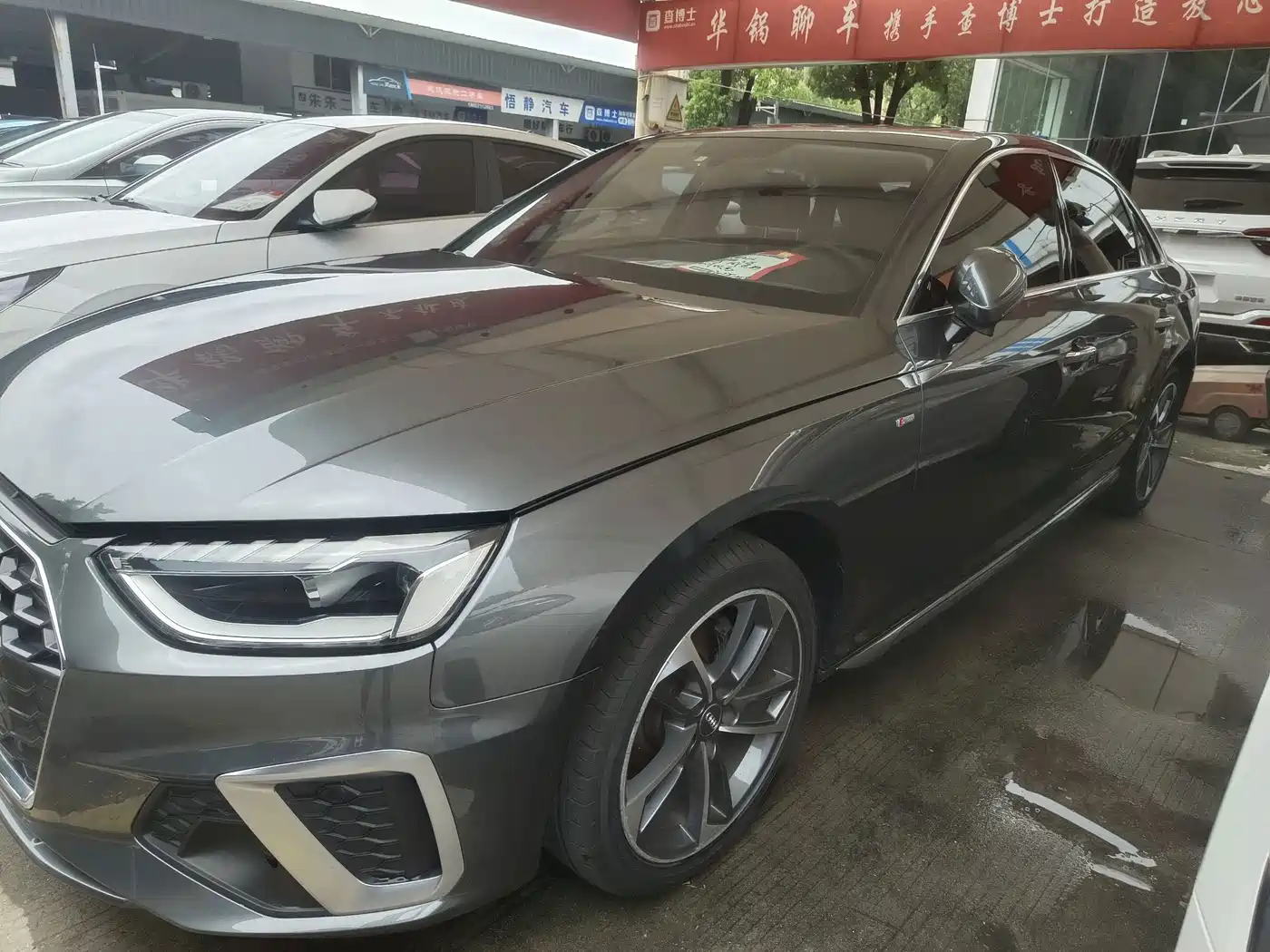 Audi A4 2021