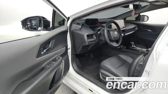 Toyota Prius 2024