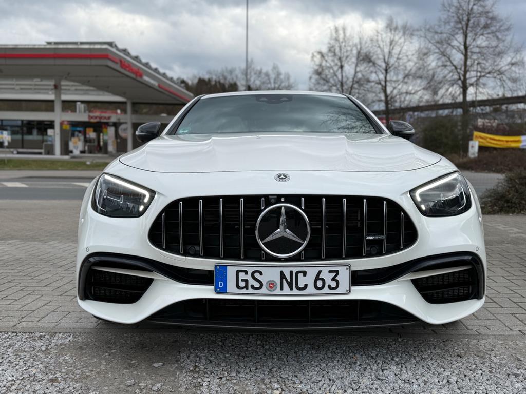 Mercedes-Benz E 63 AMG 2022