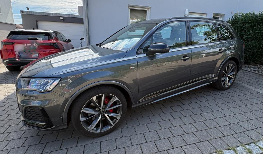 Audi Q7 2023