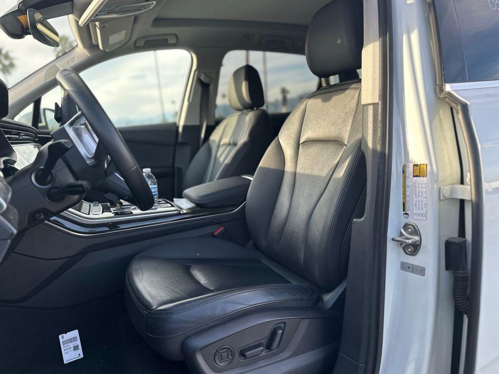 Audi Q7 2023