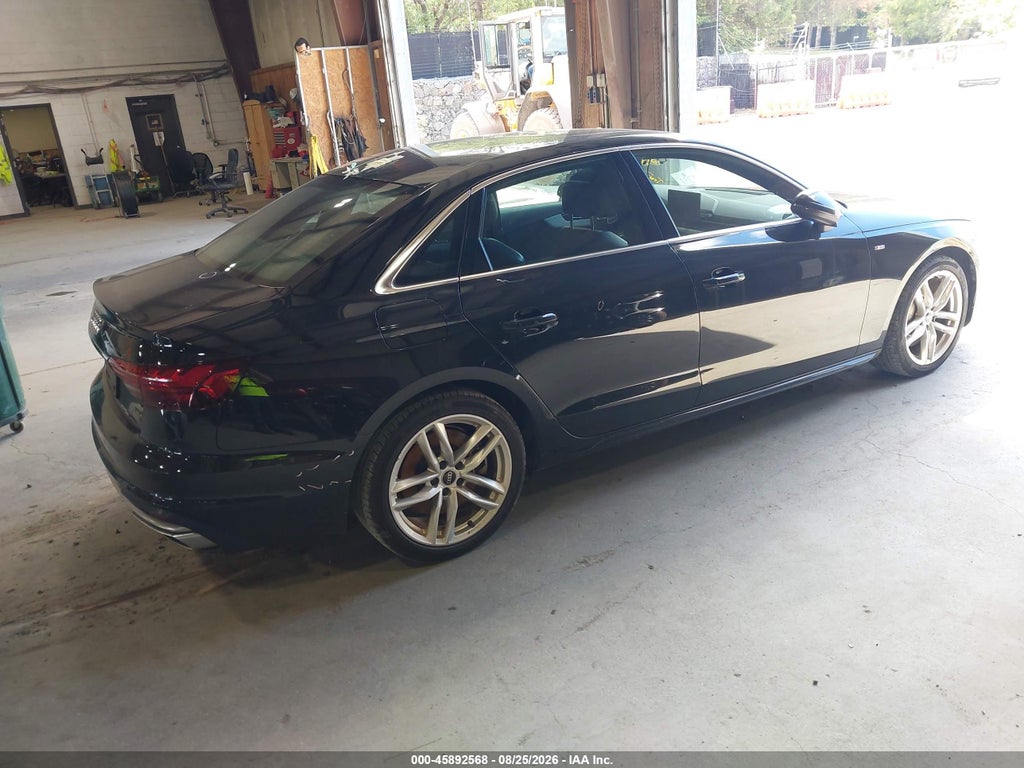 Audi A4 2022