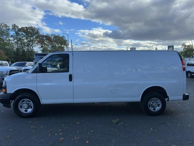 Chevrolet Express 2023