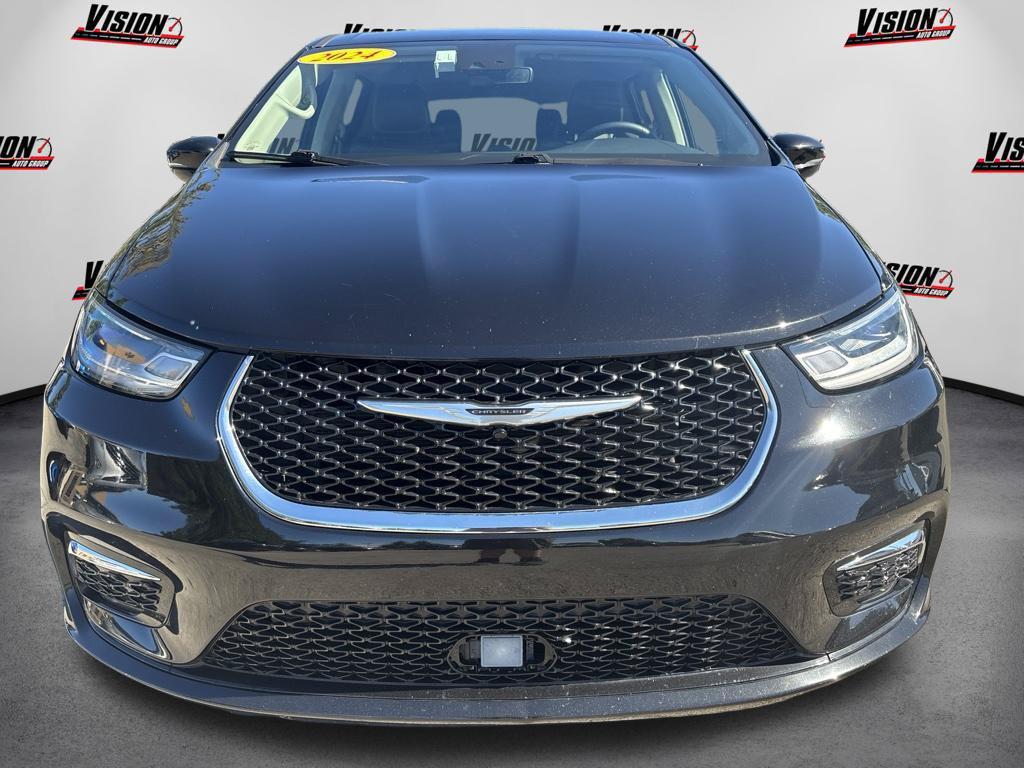 Chrysler Pacifica 2024