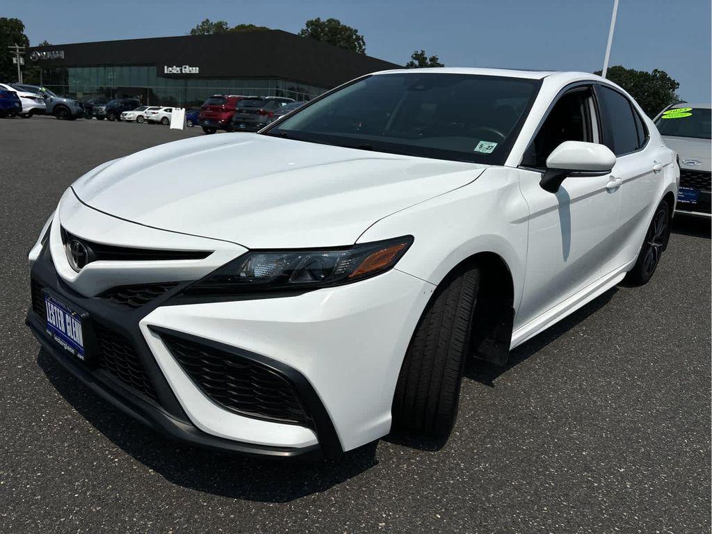 Toyota Camry 2022