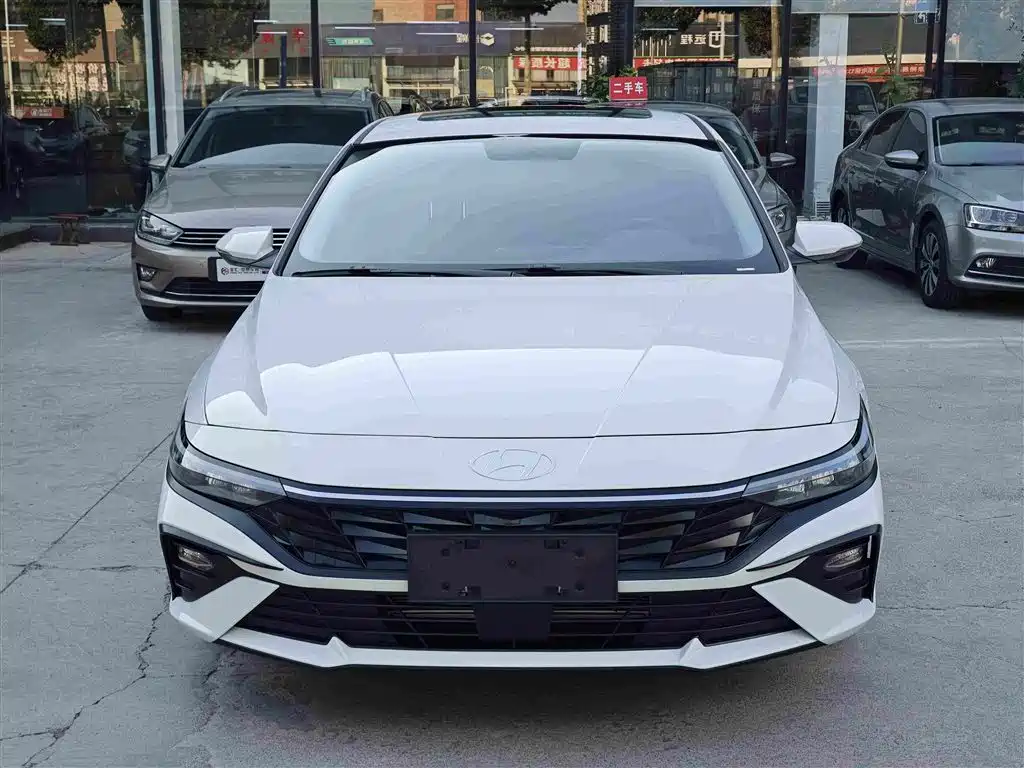 Hyundai Elantra 2026