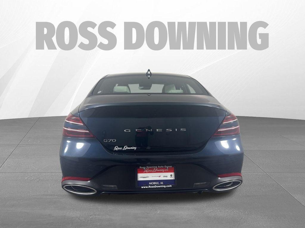 Genesis G70 2025