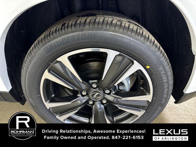 Lexus UX 2026