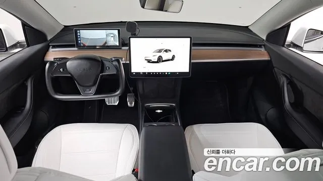 Tesla Model Y 2022