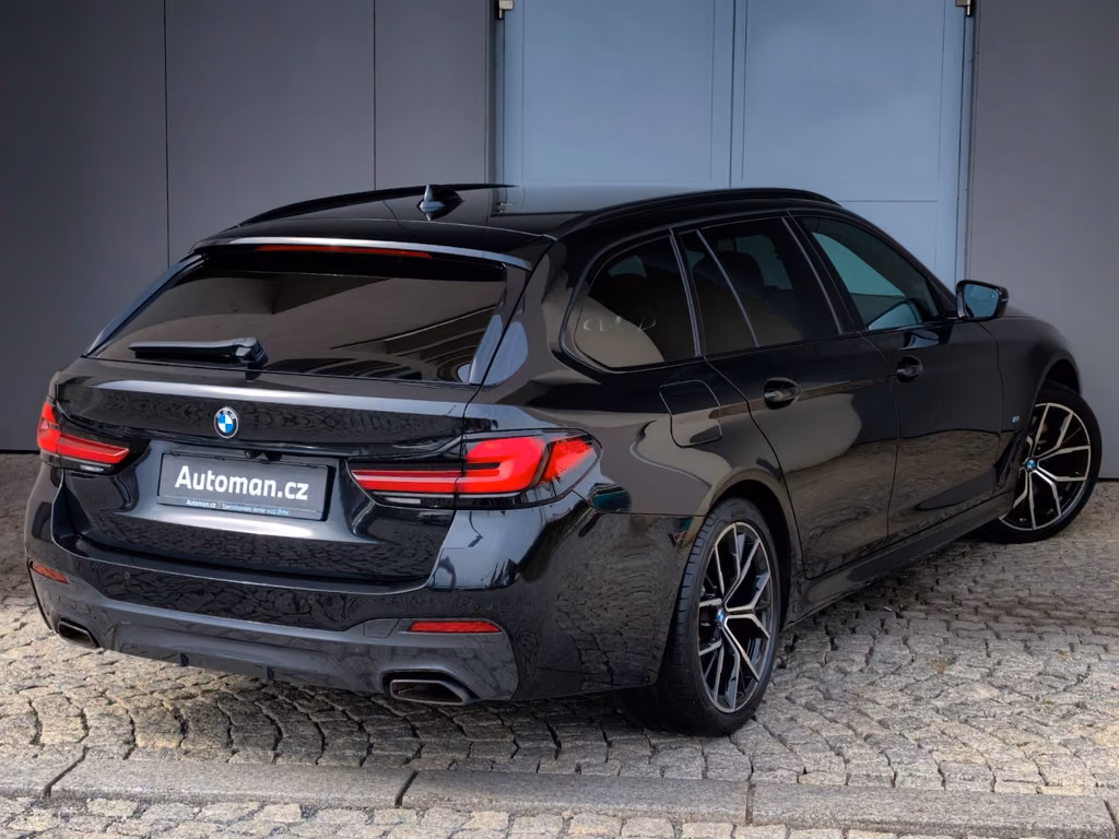 BMW 530 2023