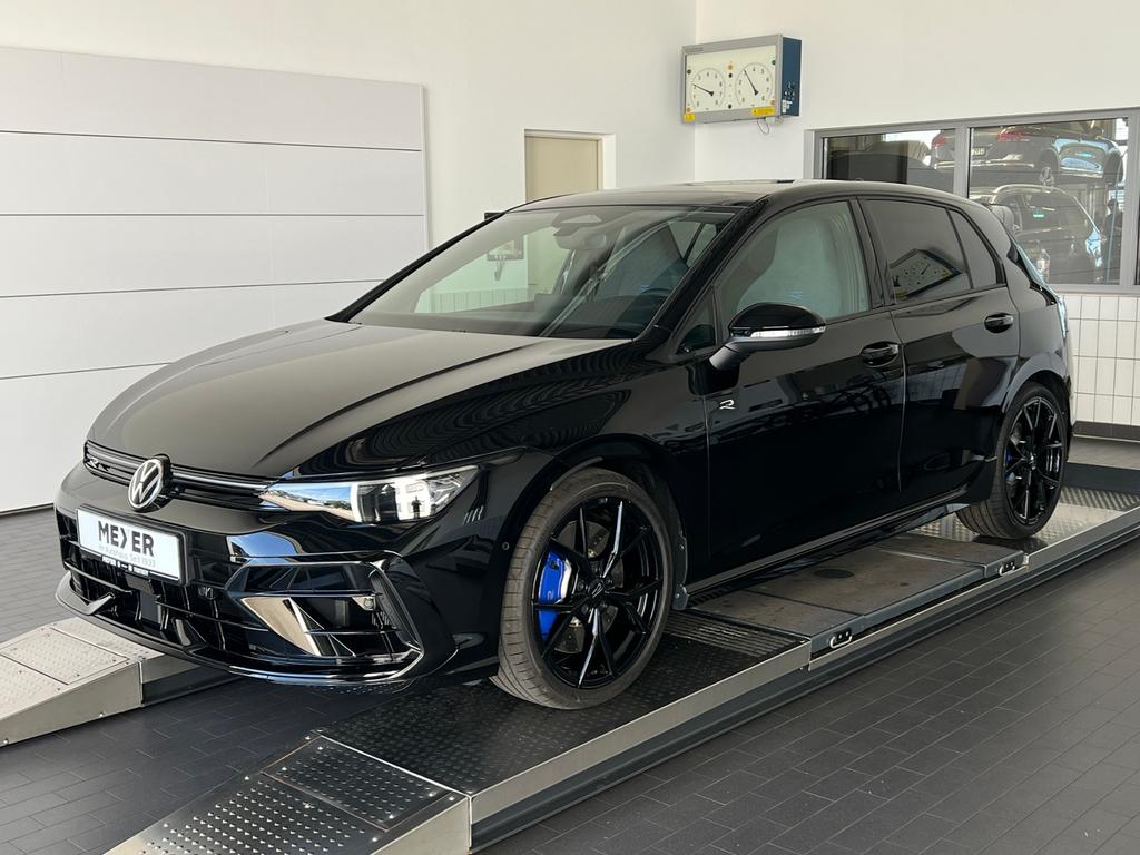 Volkswagen Golf 2026