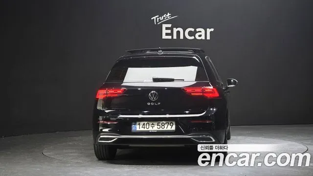 Volkswagen Golf 2023