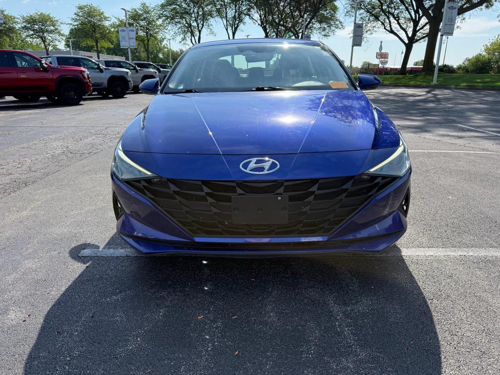 Hyundai Elantra 2023