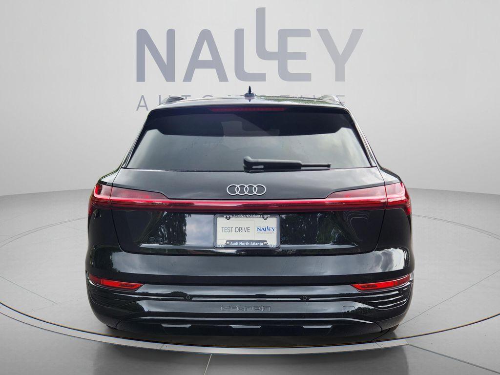 Audi Q8 e-tron 2024