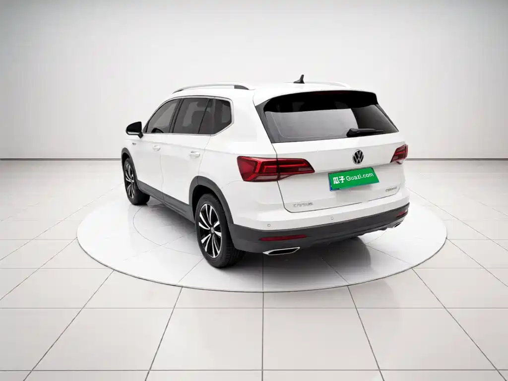 Volkswagen Tharu 2021