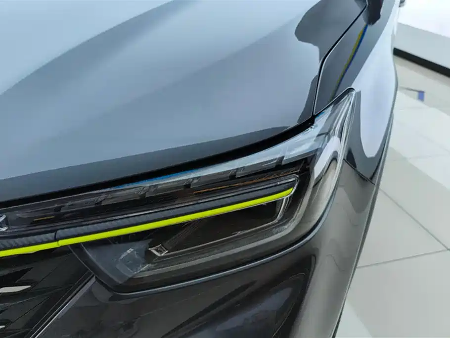 Roewe RX5 2022