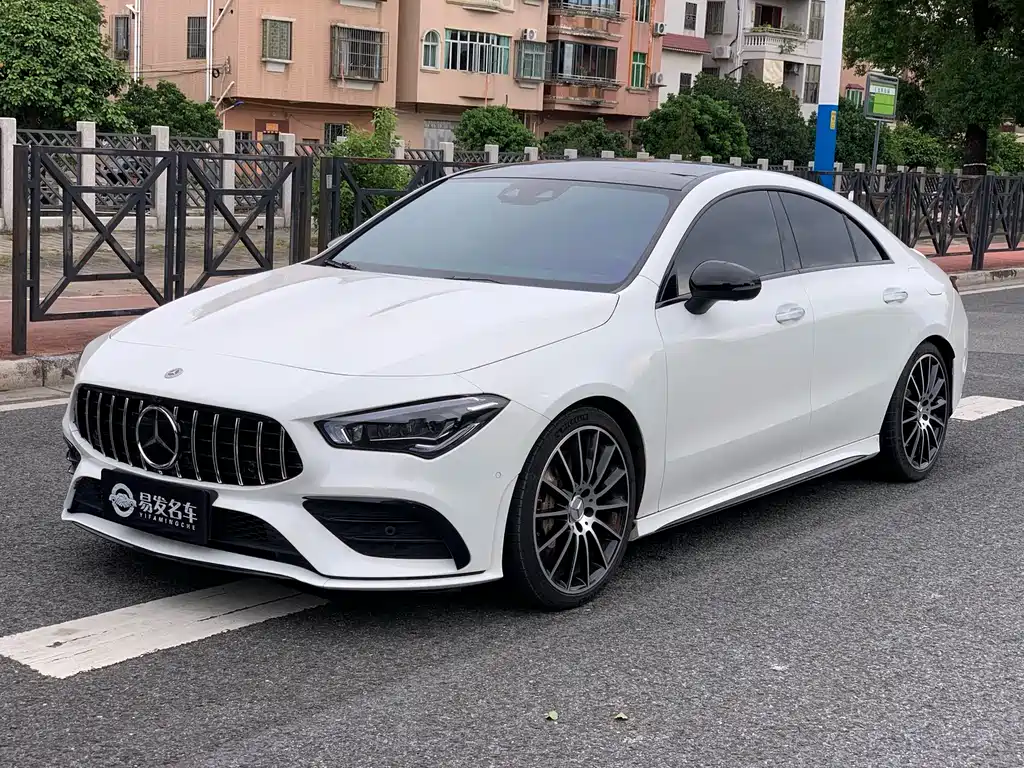 Mercedes-Benz CLA AMG 2022