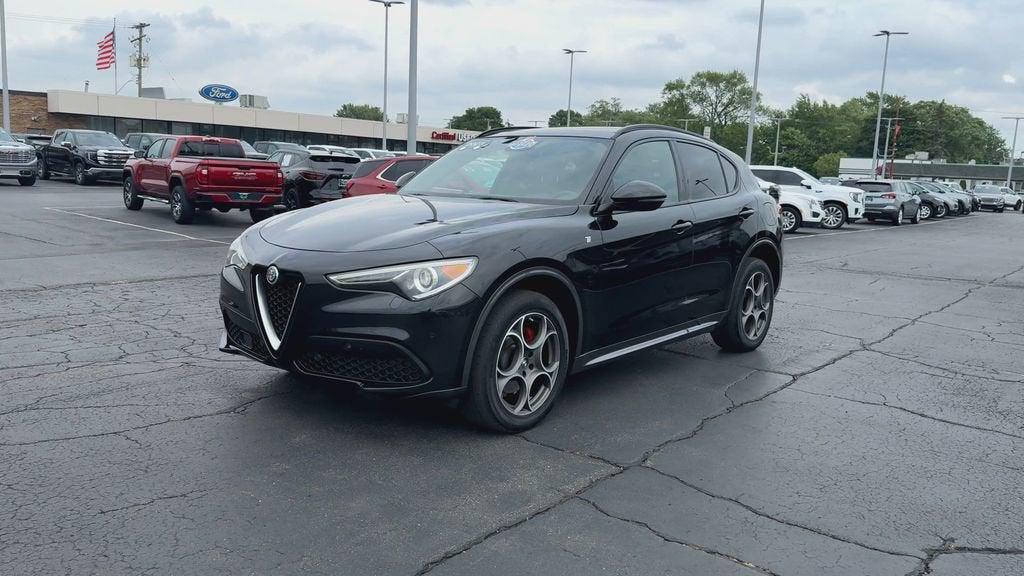 Alfa Romeo Stelvio 2023