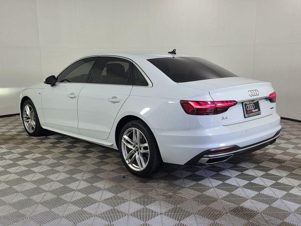 Audi A4 2021