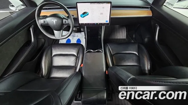 Tesla Model 3 2020