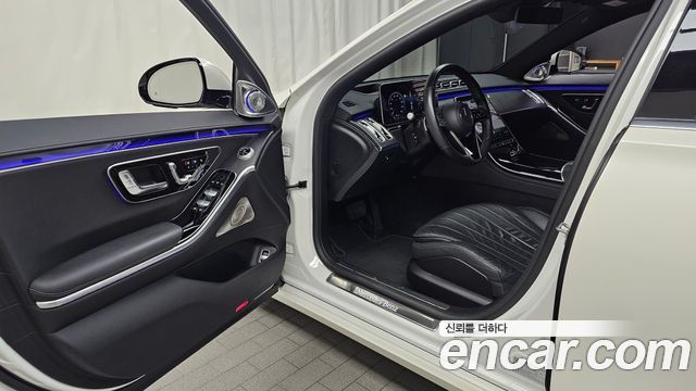 Mercedes-Benz S-Класс 2021