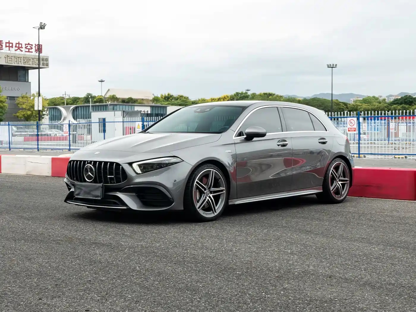 Mercedes-Benz A-Класс 2023