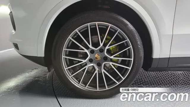 Porsche Cayenne 2020