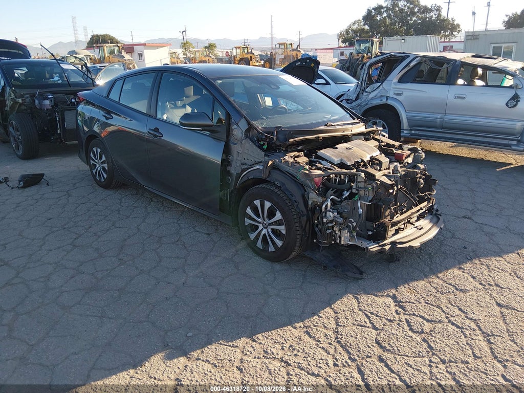 Toyota Prius 2021
