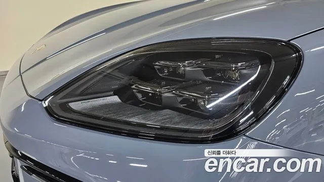 Porsche Cayenne 2023