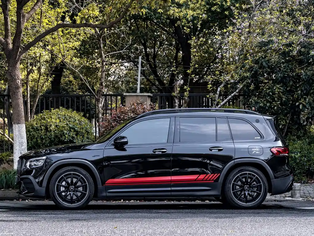 Mercedes-Benz GLB AMG 2021