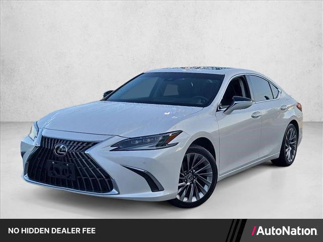 Lexus ES 2024