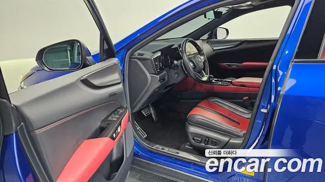 Lexus NX 2022