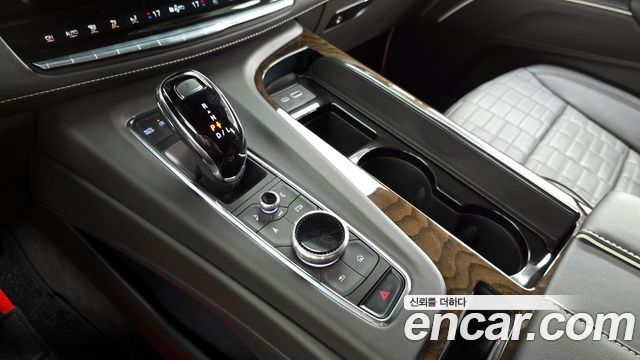 Cadillac Escalade 2024