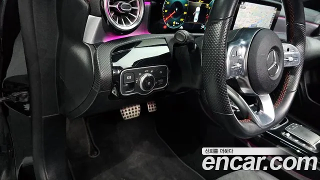 Mercedes-Benz CLA 2021